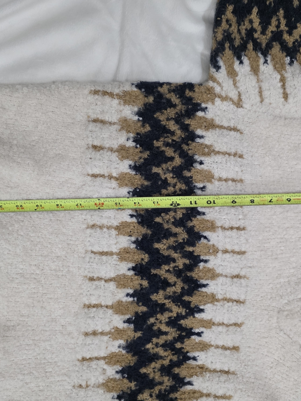 J.Crew Fair Isle Johnny-Collar Sweater in Bouclé Yarn - Size L - Picture 5 of 6